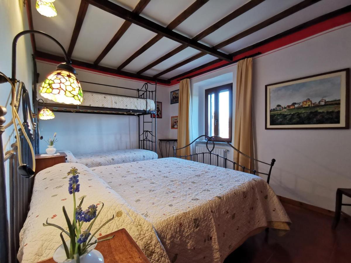 Bed and Breakfast Casale Dei Gelsi Castiglione In Teverina Exterior foto