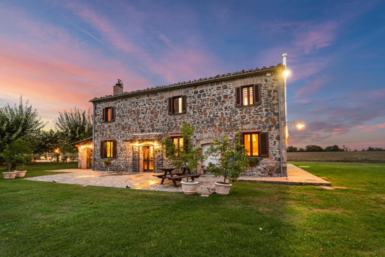 Bed and Breakfast Casale Dei Gelsi Castiglione In Teverina Exterior foto
