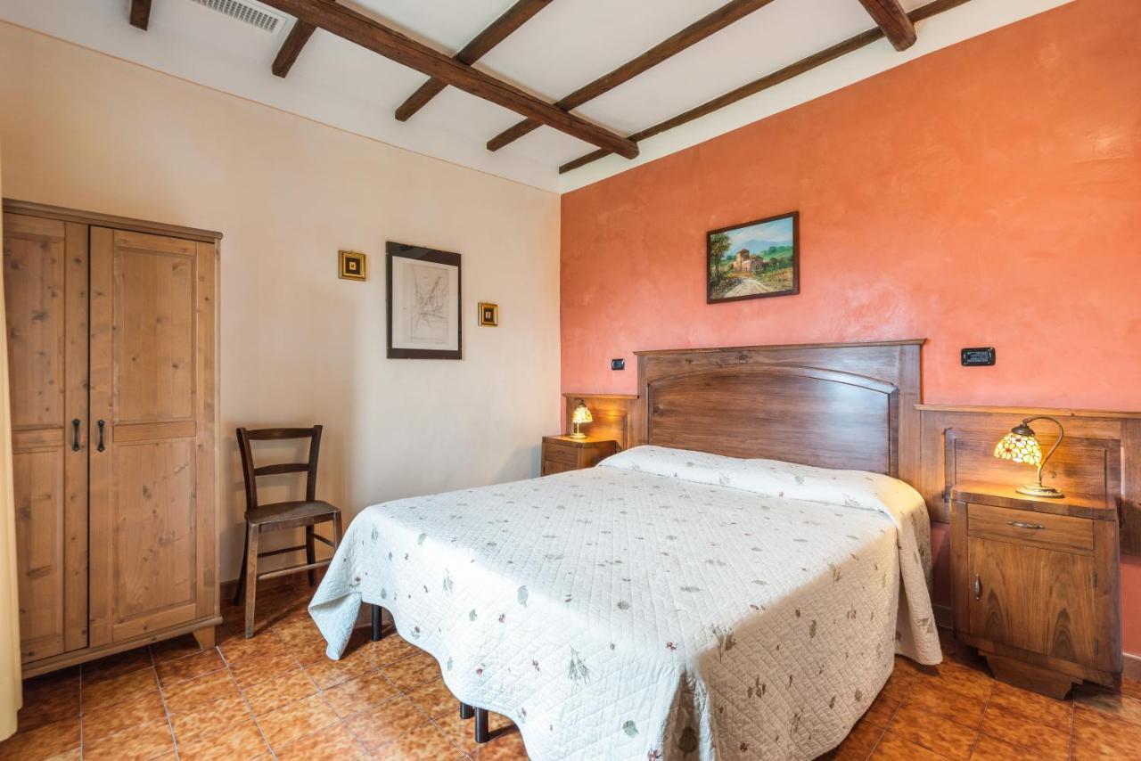 Bed and Breakfast Casale Dei Gelsi Castiglione In Teverina Exterior foto